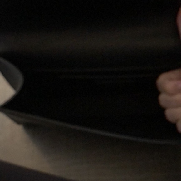 YSL clutch 🖤 - Picture 6 of 10